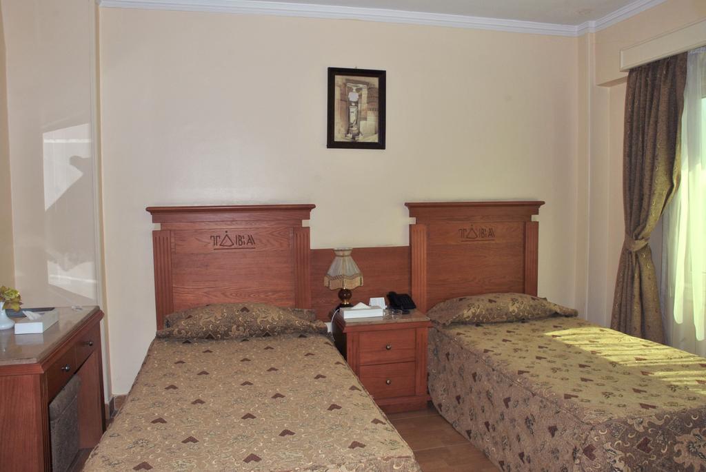 Tiba Pyramids Hotel Giza الغرفة الصورة
